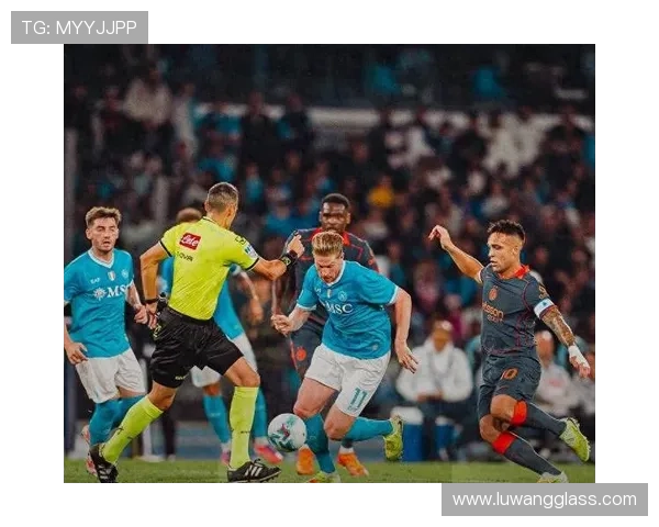 曾被挂牌出售的马丁内利欧冠连场破门绝平曼城身价飙至四千五百万