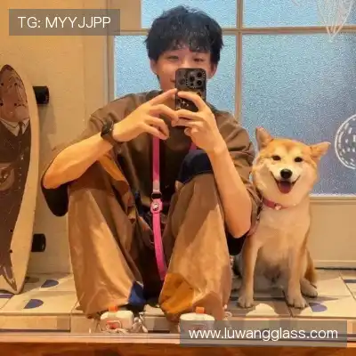翁吟莲